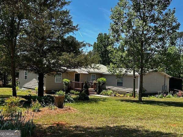 4.87 Acres of Land with Home for Sale in Royston, Georgia
