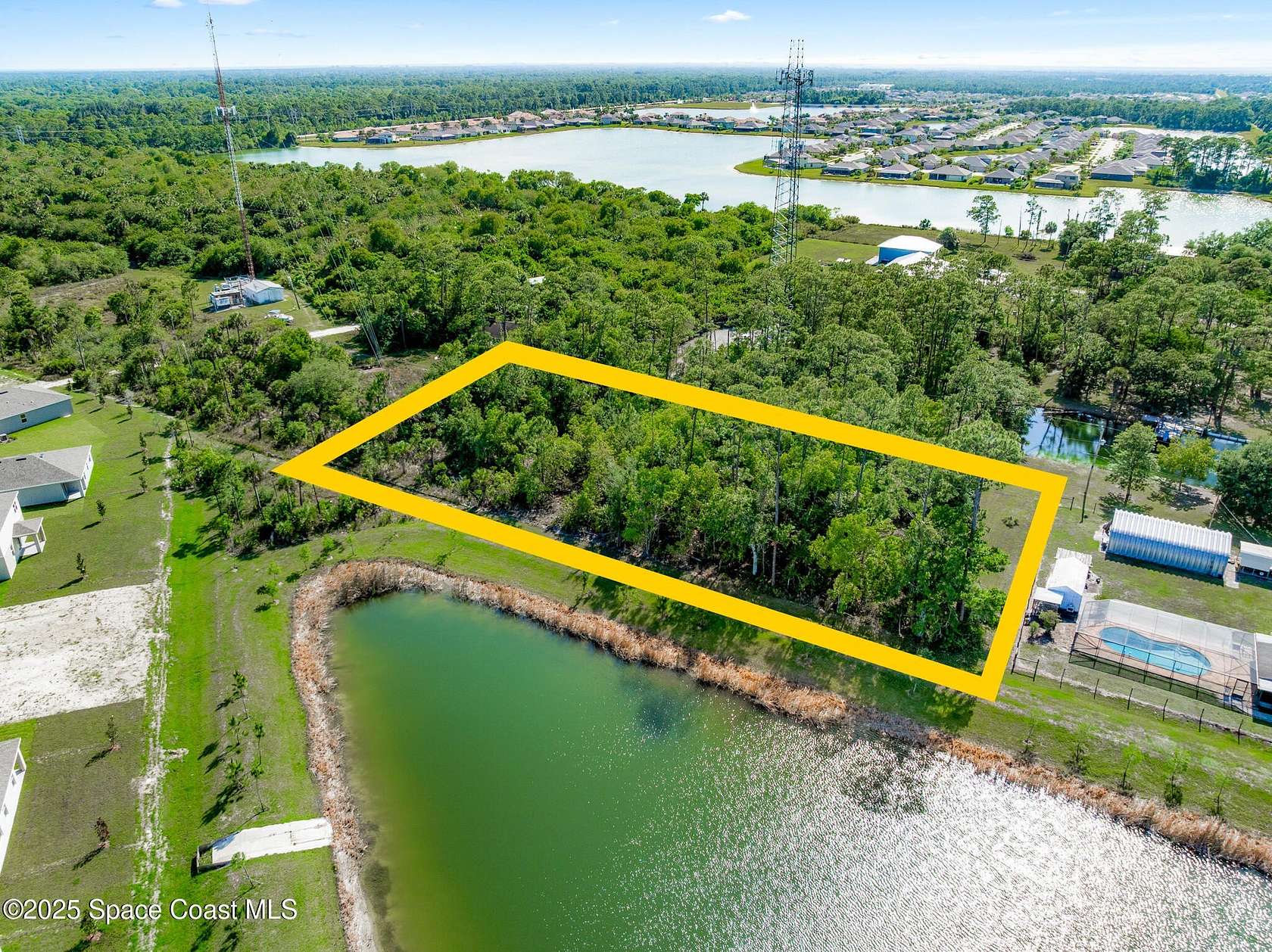 1 Acre of Residential Land for Sale in Melbourne, Florida