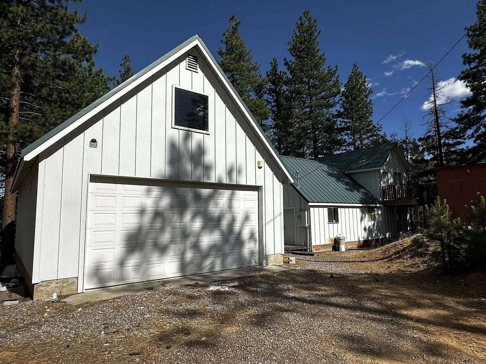 3.85 Acres of Land with Home for Sale in Susanville, California