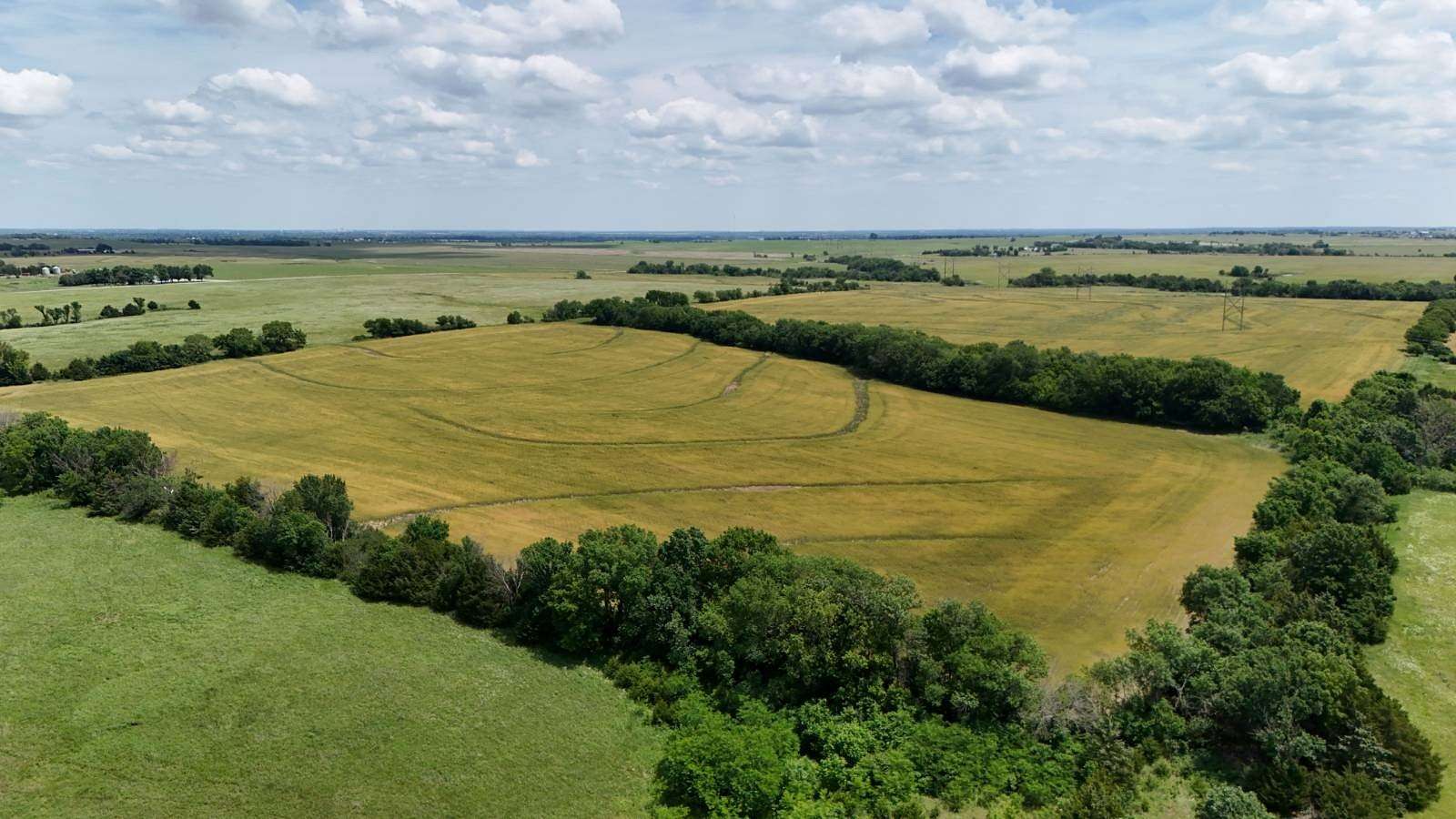 160 Acres of Agricultural & Residential Land for Auction in Burlington, Kansas