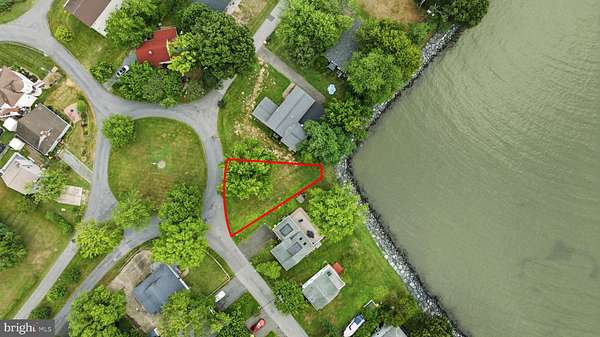 0.1 Acres of Residential Land for Sale in Shady Side, Maryland