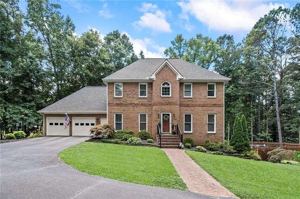 5 Acres of Land with Home for Sale in Canton, Georgia