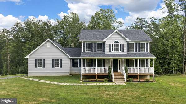 9.23 Acres of Land with Home for Sale in Castleton, Virginia
