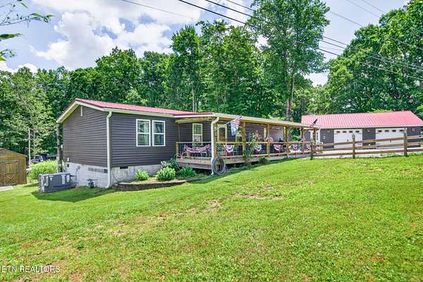 1.73 Acres of Land with Home for Sale in Sparta, Tennessee