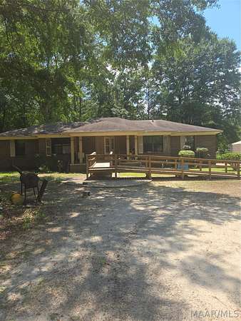 3 Acres of Land with Home for Sale in Wetumpka, Alabama
