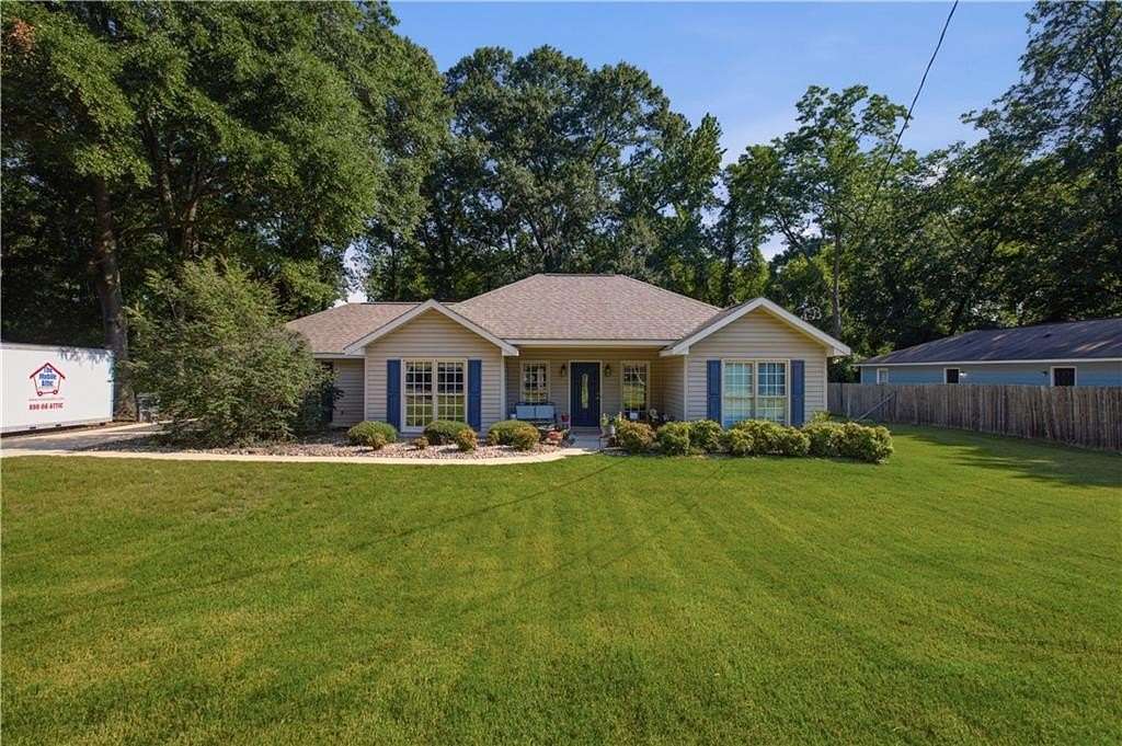 2 Acres of Land with Home for Sale in Phenix City, Alabama