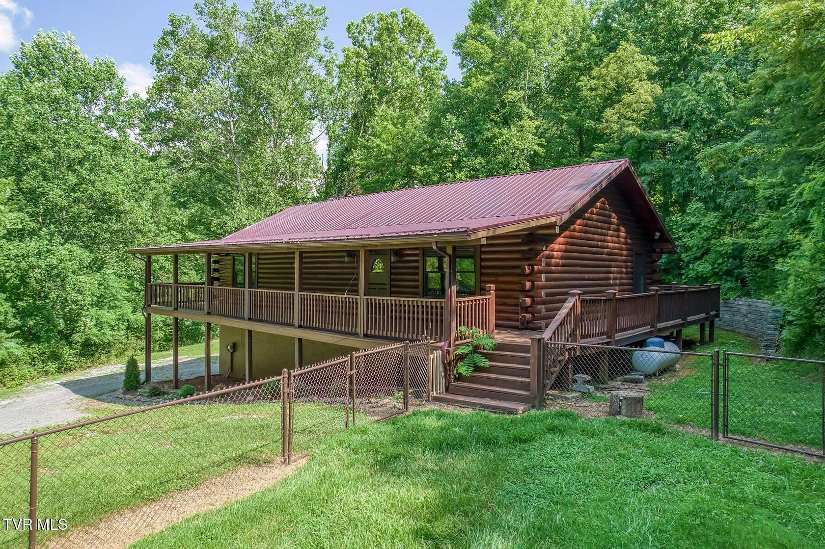 2.6 Acres of Land with Home for Sale in Elizabethton, Tennessee