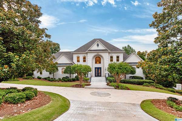 2.78 Acres of Land with Home for Sale in Vestavia Hills, Alabama