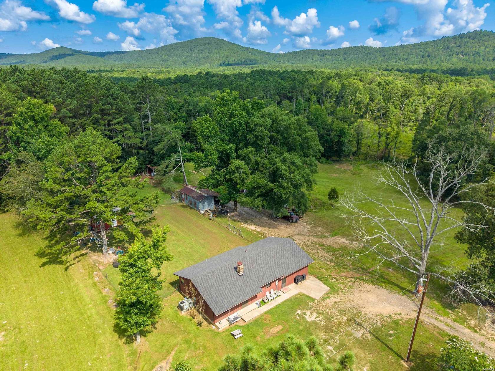 16 Acres of Land with Home for Sale in Glenwood, Arkansas
