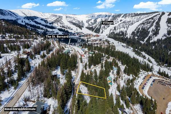 0.45 Acres of Residential Land for Sale in Sandpoint, Idaho
