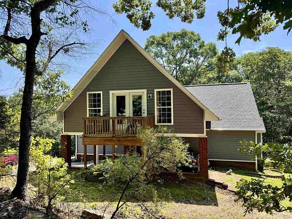 5 Acres of Land with Home for Sale in Hot Springs, Arkansas