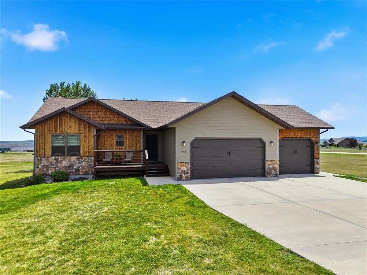 2 Acres of Land with Home for Sale in Belle Fourche, South Dakota