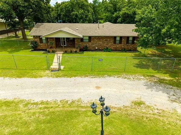 4 Acres of Land with Home for Sale in Oklahoma City, Oklahoma