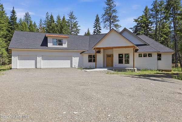 5 Acres of Land with Home for Sale in Athol, Idaho