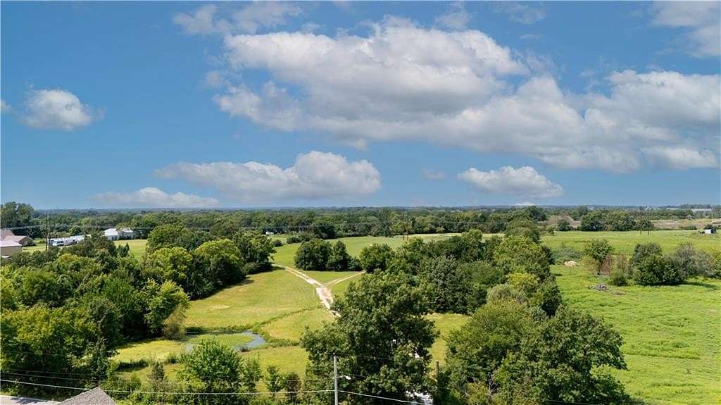 11.3 Acres of Land for Sale in Lee's Summit, Missouri
