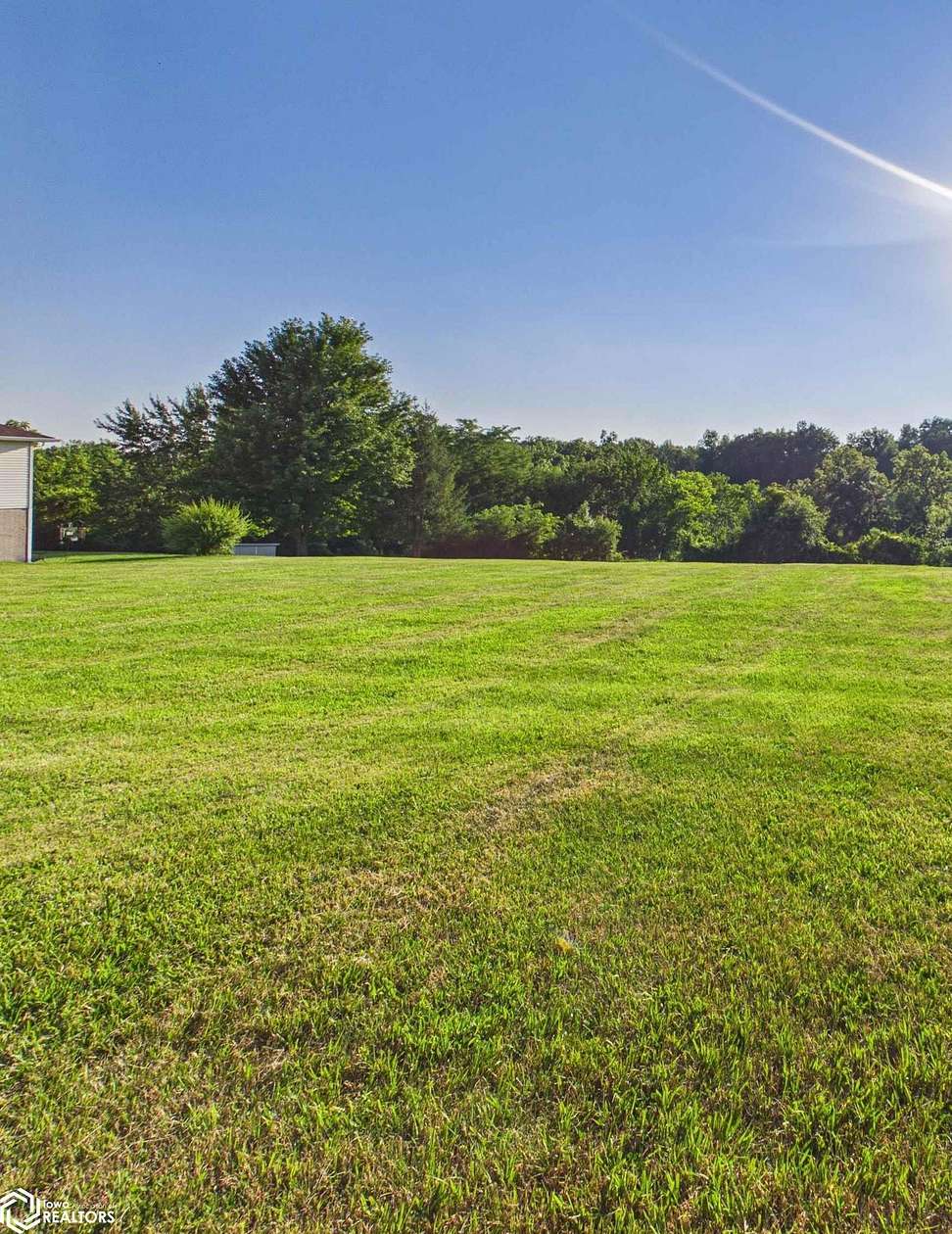 0.27 Acres of Land for Sale in Ottumwa, Iowa