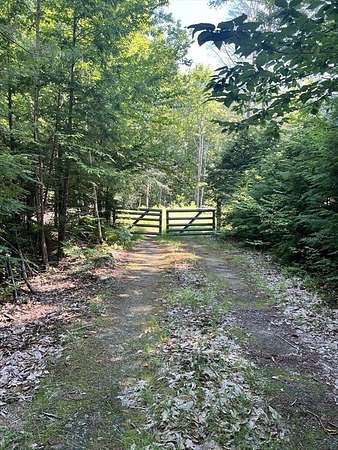 10.3 Acres of Mixed-Use Land for Sale in Winchendon, Massachusetts