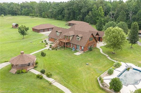6 Acres of Land with Home for Sale in Alma, Arkansas