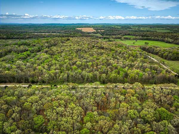 18 Acres of Recreational & Residential Land for Sale in Stockton, Missouri