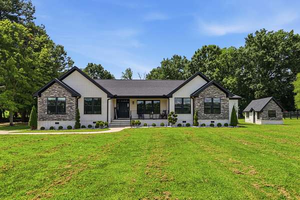 35 Acres of Agricultural Land with Home for Sale in Shelbyville, Tennessee