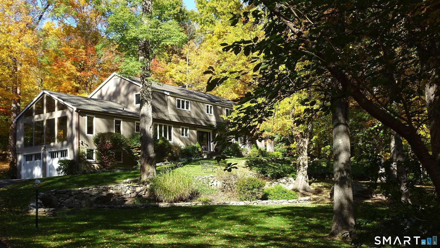 2 Acres of Land with Home for Sale in Ridgefield, Connecticut