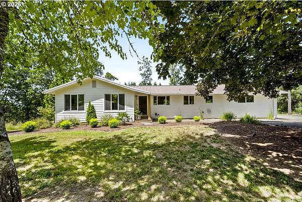 13.3 Acres of Land with Home for Sale in Yamhill, Oregon
