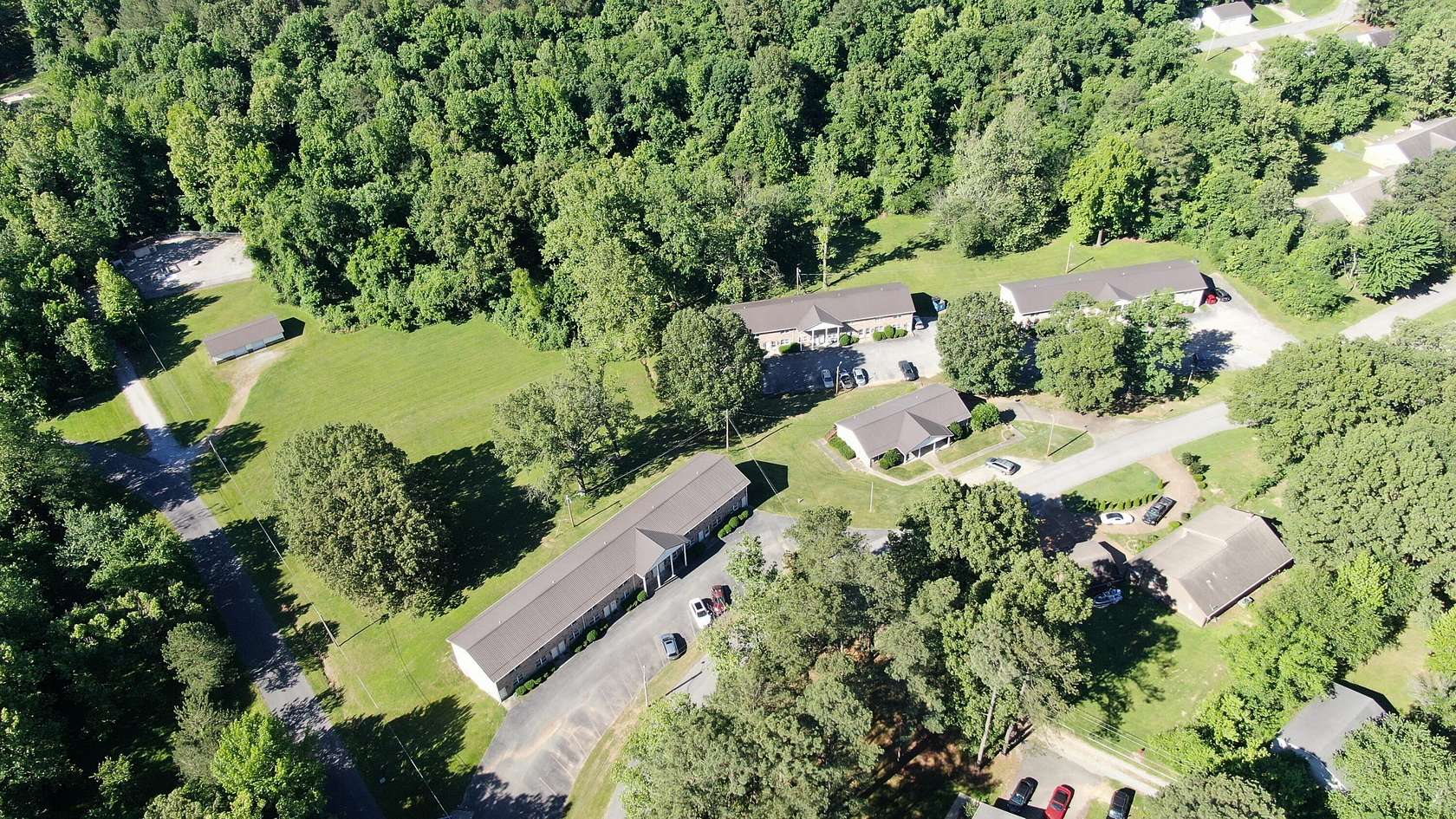 5.19 Acres of Improved Commercial Land for Sale in Paducah, Kentucky