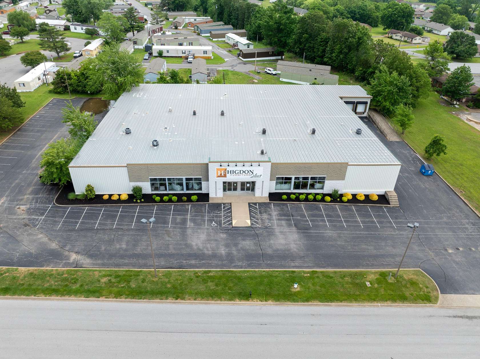 1.6 Acres of Improved Commercial Land for Sale in Murray, Kentucky