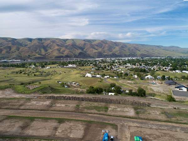 0.23 Acres of Residential Land for Sale in Clarkston, Washington
