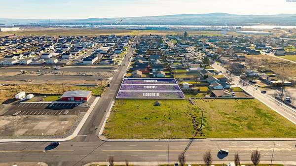 0.78 Acres of Mixed-Use Land for Sale in Pasco, Washington
