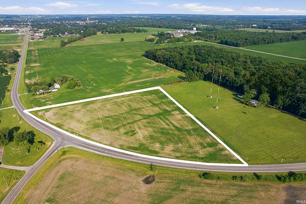 6.67 Acres of Commercial Land for Sale in Portland, Indiana