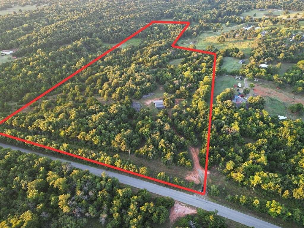20 Acres of Recreational & Residential Land for Sale in Harrah, Oklahoma