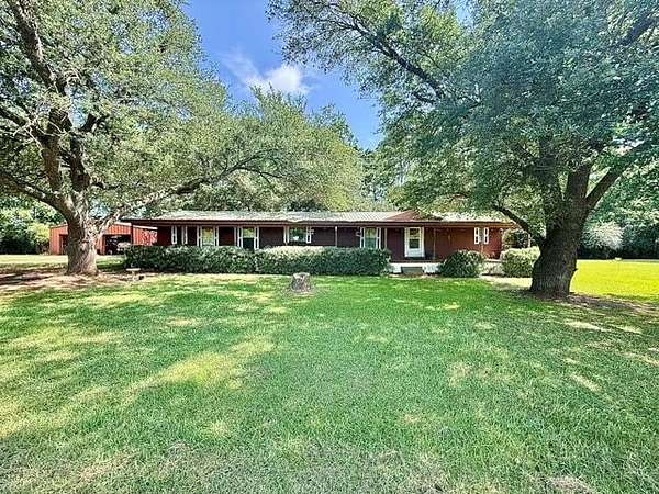 12.9 Acres of Land with Home for Sale in San Augustine, Texas