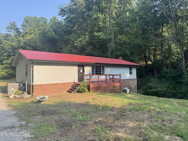 7.75 Acres of Land with Home for Sale in Harriman, Tennessee