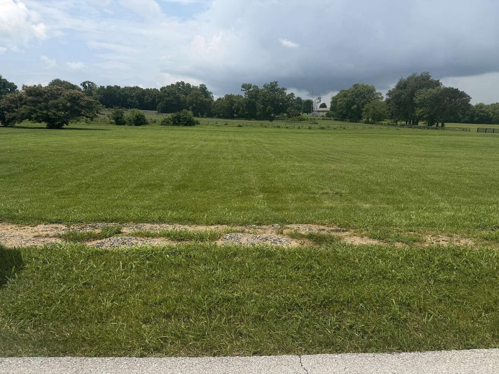 1 Acre of Residential Land for Sale in Harrodsburg, Kentucky