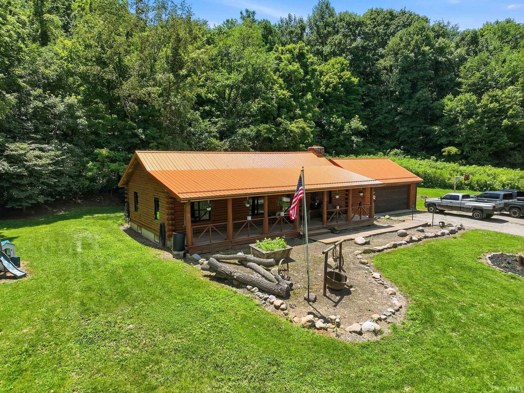 32 Acres of Land with Home for Sale in Lagro, Indiana