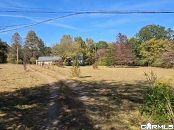 8.87 Acres of Land with Home for Sale in Sheridan, Arkansas