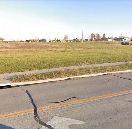 0.9 Acres of Commercial Land for Sale in Basehor, Kansas