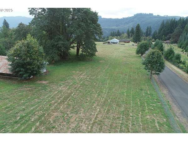 3.2 Acres of Land for Sale in Ariel, Washington