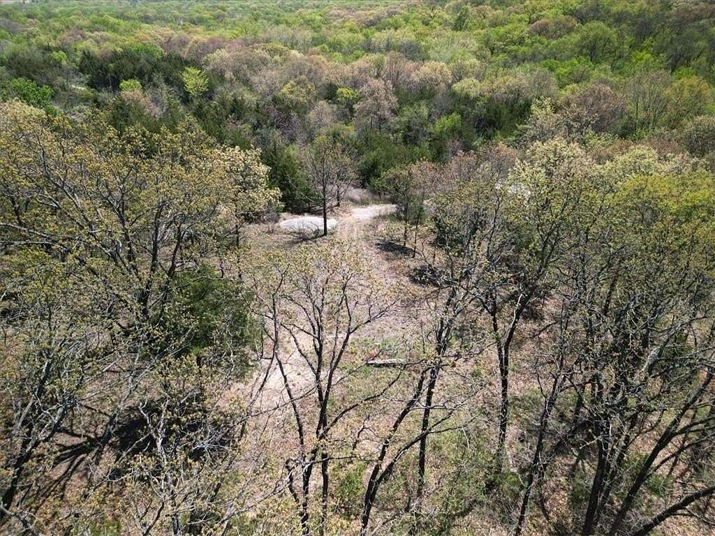 3.27 Acres of Land for Sale in Easton, Kansas