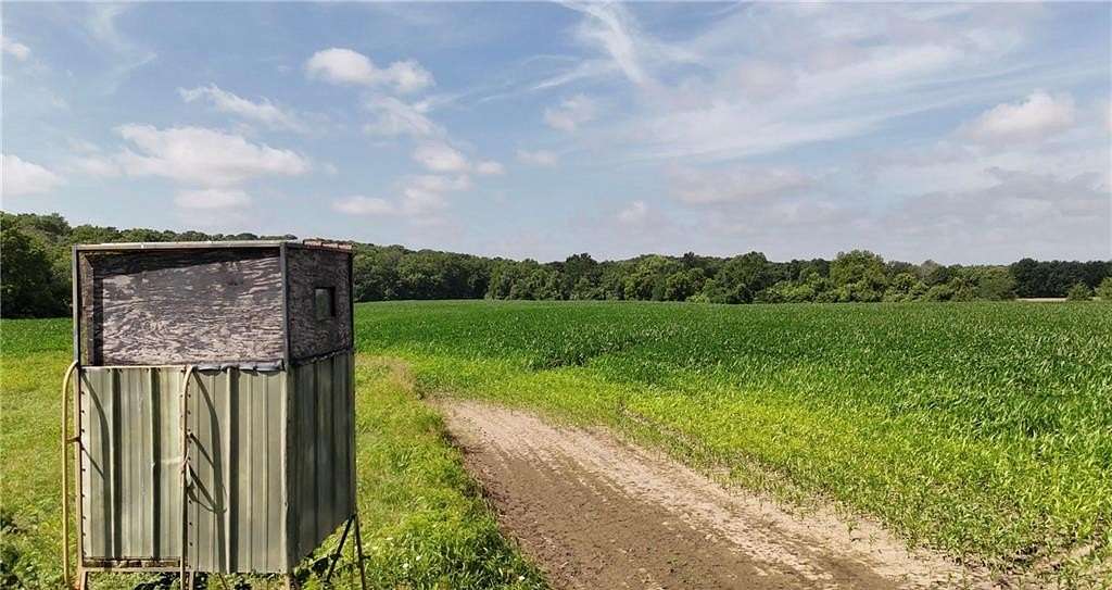 82 Acres of Land for Sale in Centerville, Kansas
