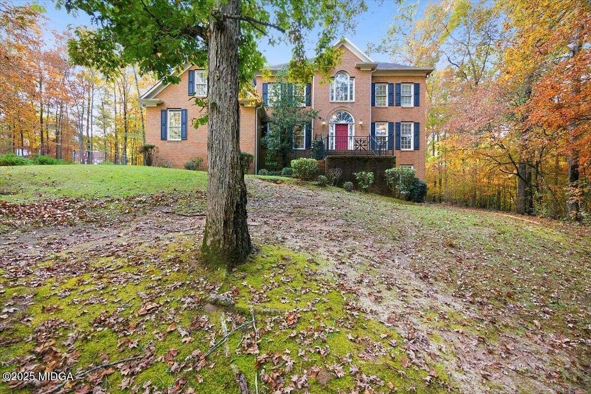 2 Acres of Land with Home for Sale in Macon, Georgia