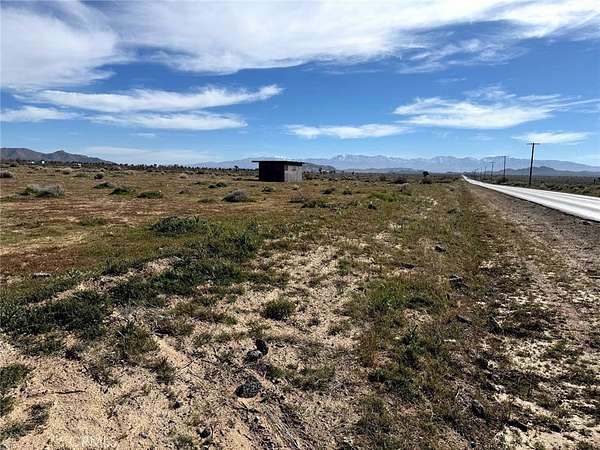 9.82 Acres of Land for Sale in Lancaster, California