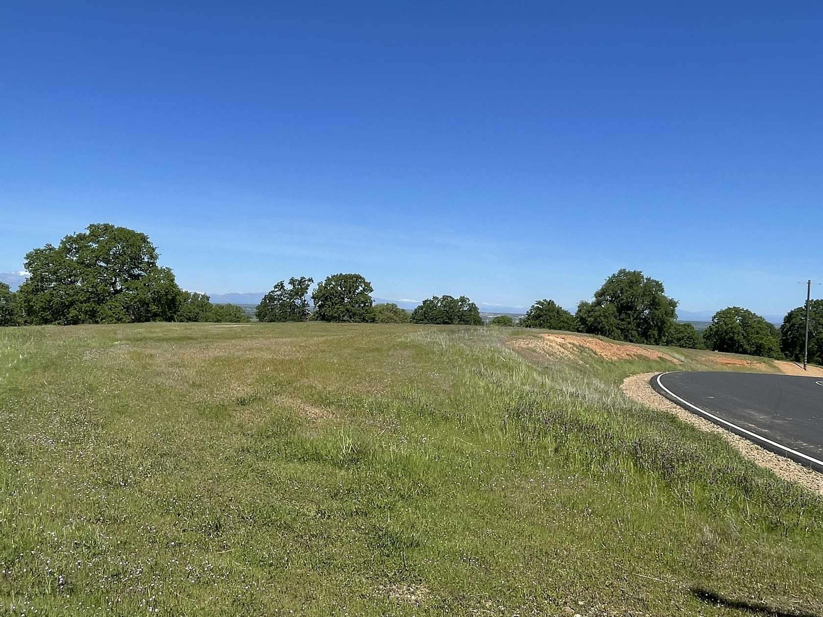 13 Acres of Land for Sale in Cottonwood, California