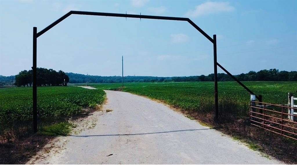 117 Acres of Land for Sale in Adrian, Missouri