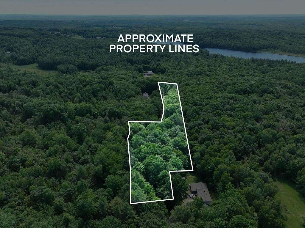 3.66 Acres of Residential Land for Sale in Litchfield Town, Maine