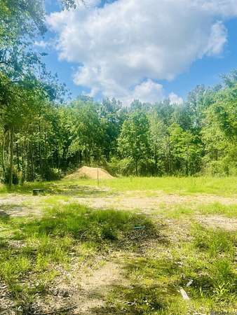 6.75 Acres of Land for Sale in Clinton, Louisiana