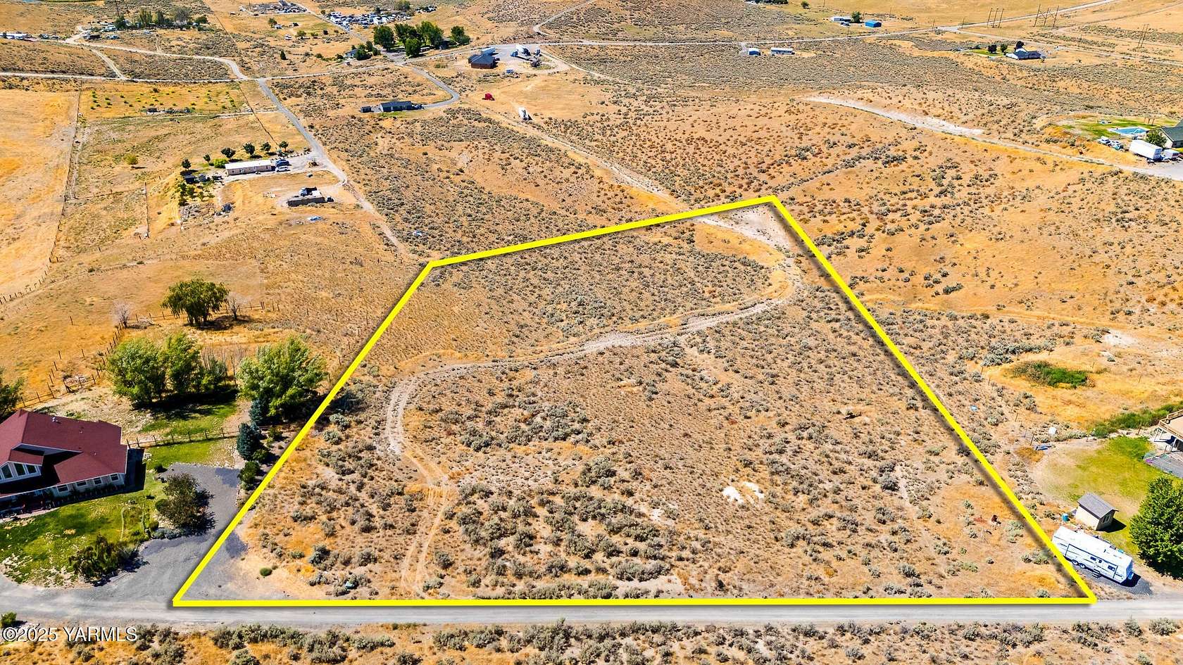 5 Acres of Residential Land for Sale in Yakima, Washington