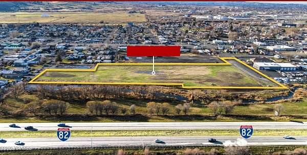 13.6 Acres of Commercial Land for Sale in Union Gap, Washington