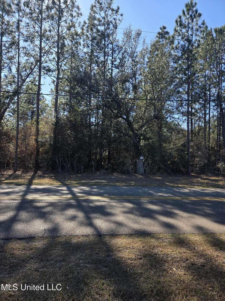 3.5 Acres of Residential Land for Sale in Perkinston, Mississippi